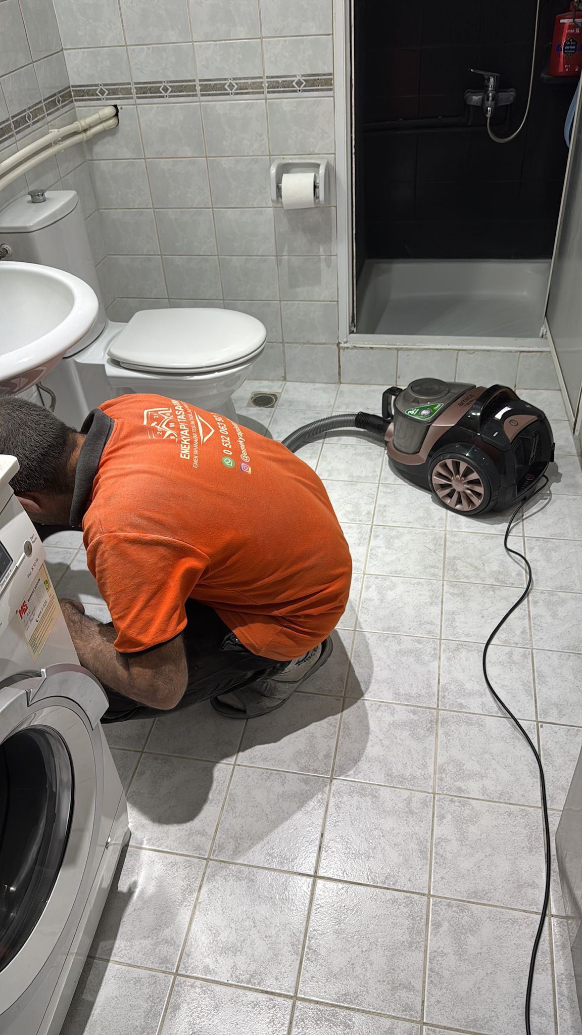 Usta ile yerinde batarya montajı